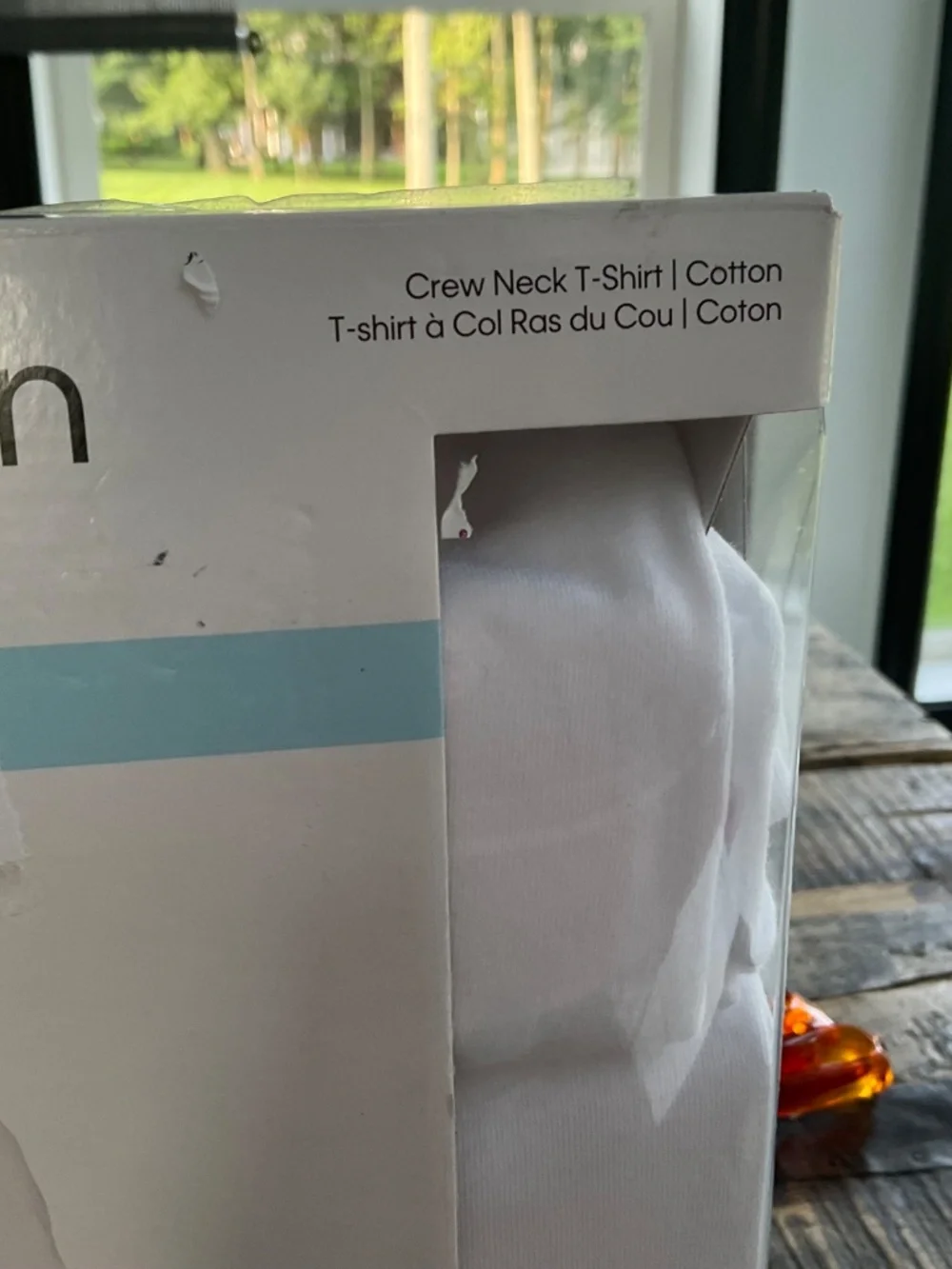 Calvin Klein white tee shirts,new in box.L.
